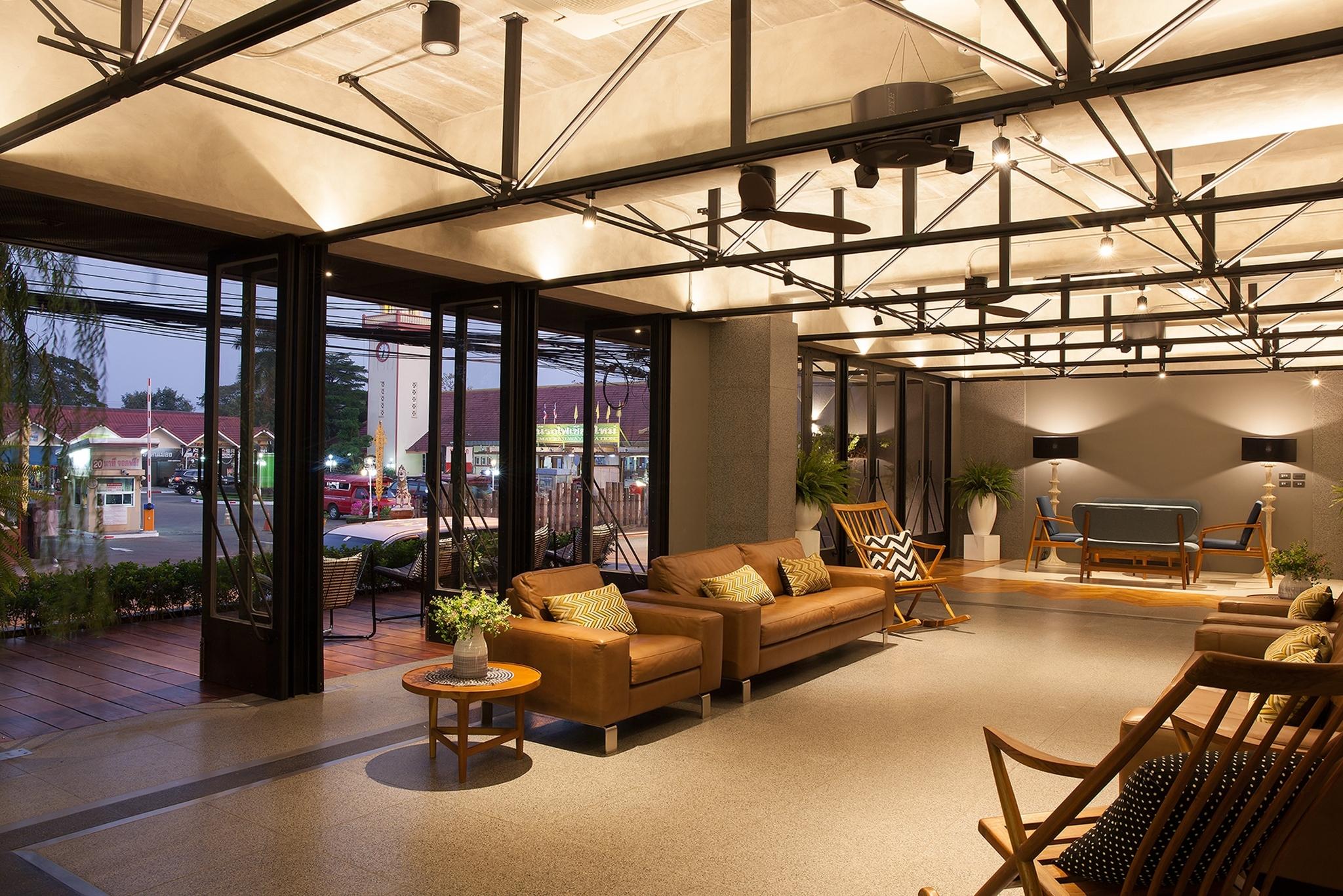 Bossotel Chiang Mai Eksteriør billede